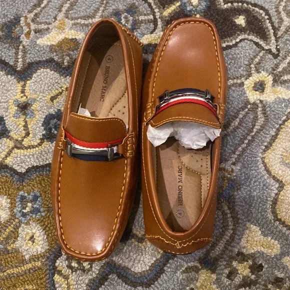 Bruno Marc Size 4 Boys Loafers - Picture 3 of 3
